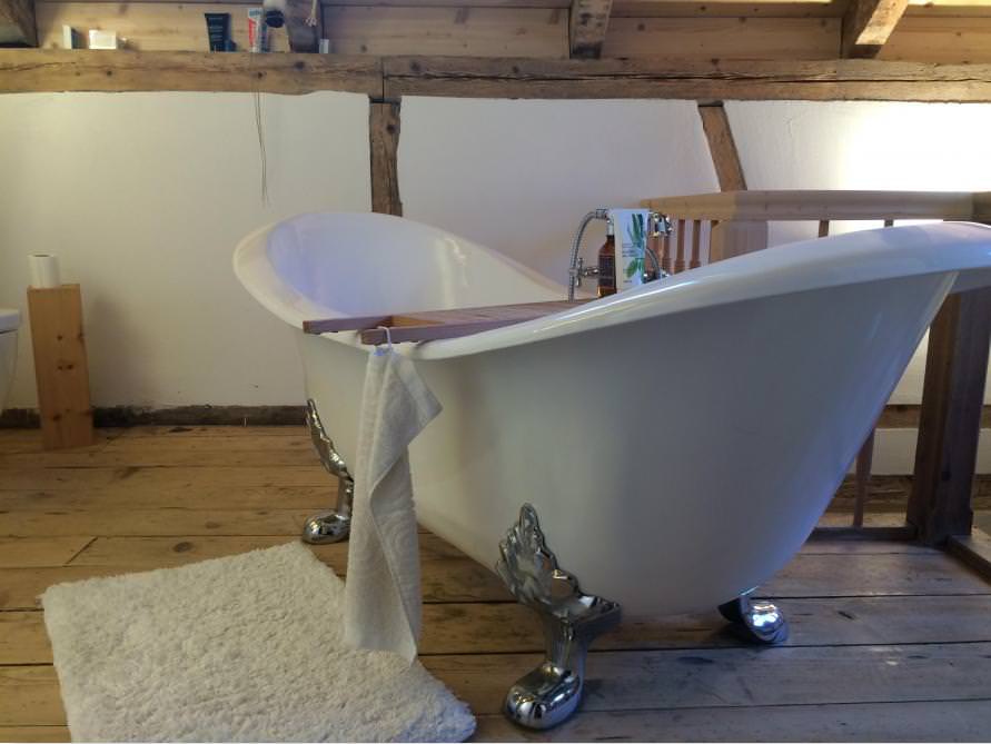 Bäder-Idee mit der freistehenden Badewanne Edinburgh